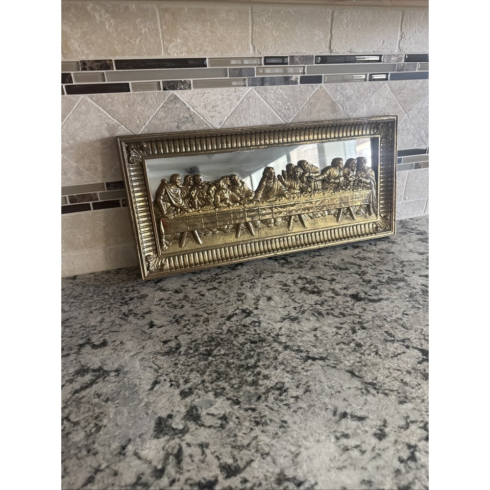 Vintage Home Interior "The Last Supper" - Ornate 3D Gold Mirror